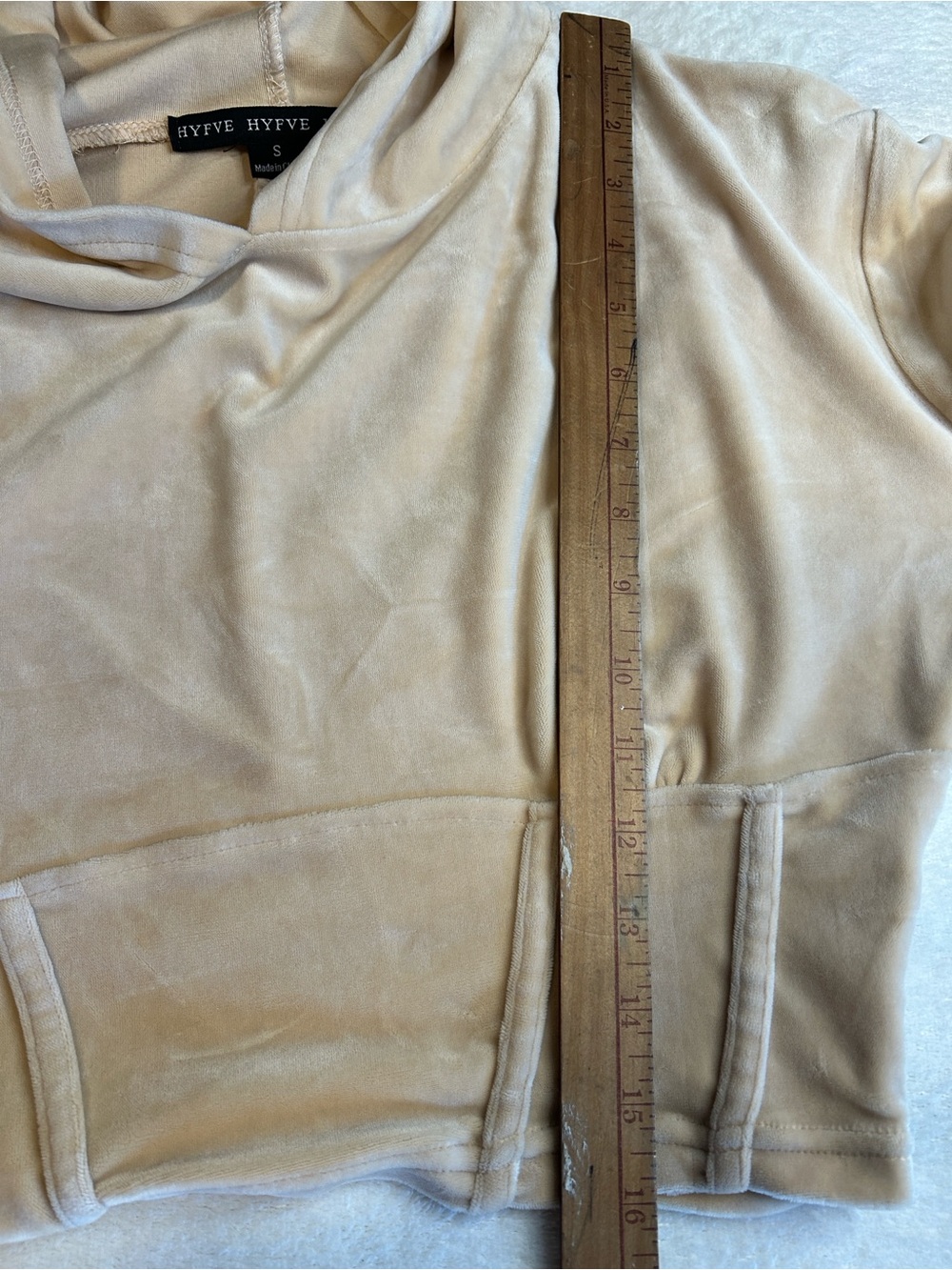 HYFYE Cropped Corset Waist Cropped Velvet Hoodie Beige Women S - Picture 5 of 7